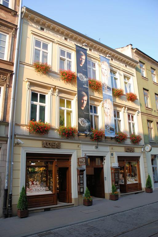 Golden Lion Guest Szewska 19 Hotel apartamentowy 3*